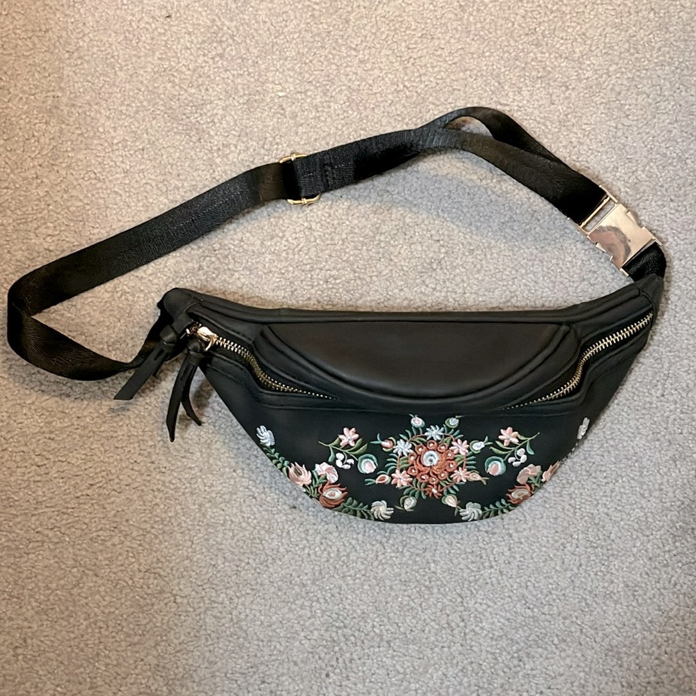 Embroidered belt bag